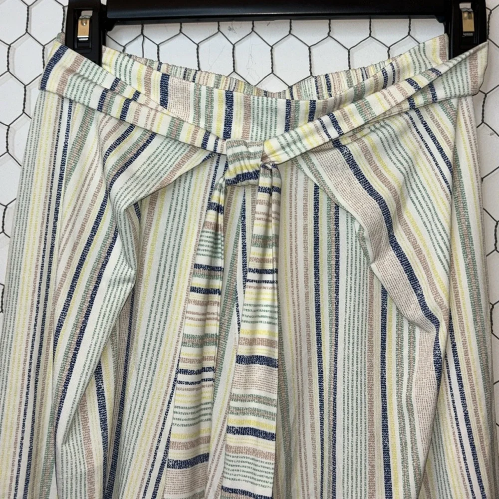 NWT BCBGeneration Striped Shorts